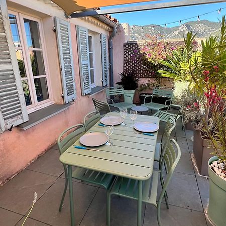 شقة 2 Pieces Avec Grande Terrasse - Centre De تولون المظهر الخارجي الصورة